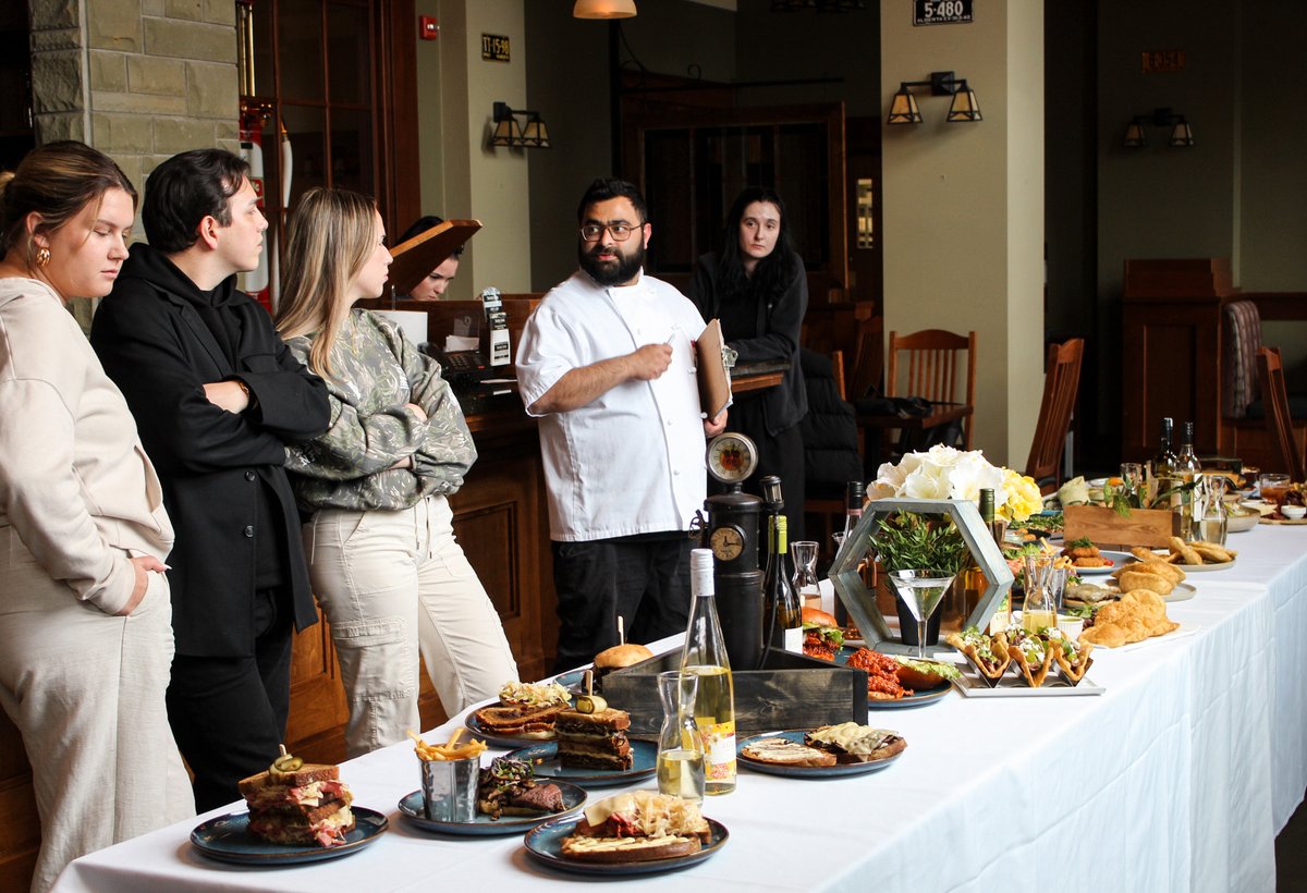 SelkirkGrille's tweet photo. Yesterday Chef Punit and the Selkirk team got together for a staff orientation and to try out the food. When our team knows their favourite dishes, you can trust their recommendations to be spot on! 🍽️ https://t.co/SOcYNPGacg