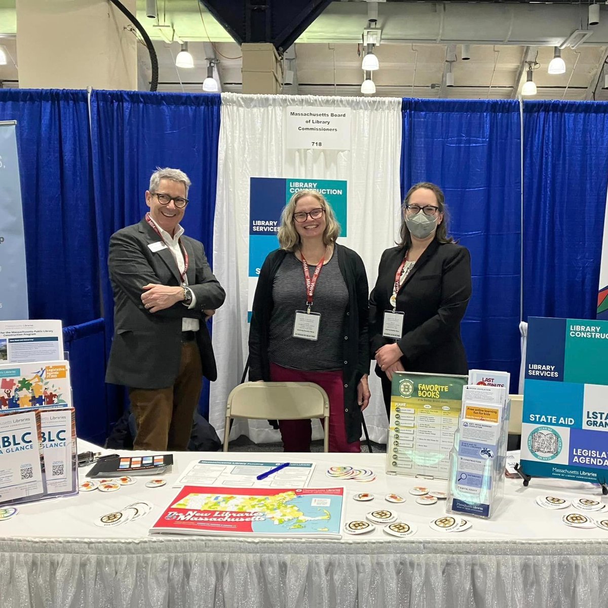 mblclibraries's tweet image. 🎉 Attending #MassLib2024? Visit us in the Exhibit Hall at booth 33!

👀 See some of our giveaways, check the staff schedule, or learn about our raffle at 🔗 mblc.state.ma.us/for/mla.php!

📸 credit: Commissioner Karen Traub

#MALibraries #LibrariesinMA
