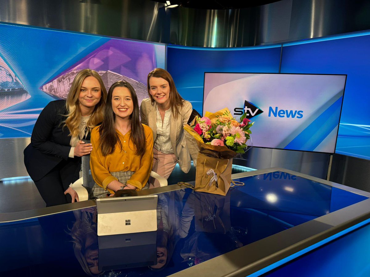 Some personal news 🚨

Last day at <a href="/STVNews/">STV News</a> Dundee, with the best group of journalists and friends. Thanks for all the great memories and laughs. Onto pastures new (sort of). 

Starting at <a href="/BBCNewsNI/">BBC News NI</a> shortly. Time to take on the home patch 💙