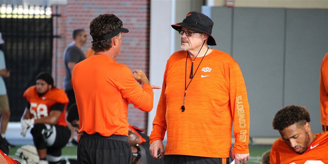 On the road: Where Oklahoma State’s football coaches visited this week 𝗦𝗶𝗴𝗻 𝘂𝗽 𝗳𝗼𝗿 𝗣𝗼𝗸𝗲𝘀 𝗙𝗮𝗻𝗱𝗼𝗺 𝗮𝘁 rfr.bz/tlahack #okstate #oklahomastate #pokes rfr.bz/tlahac9