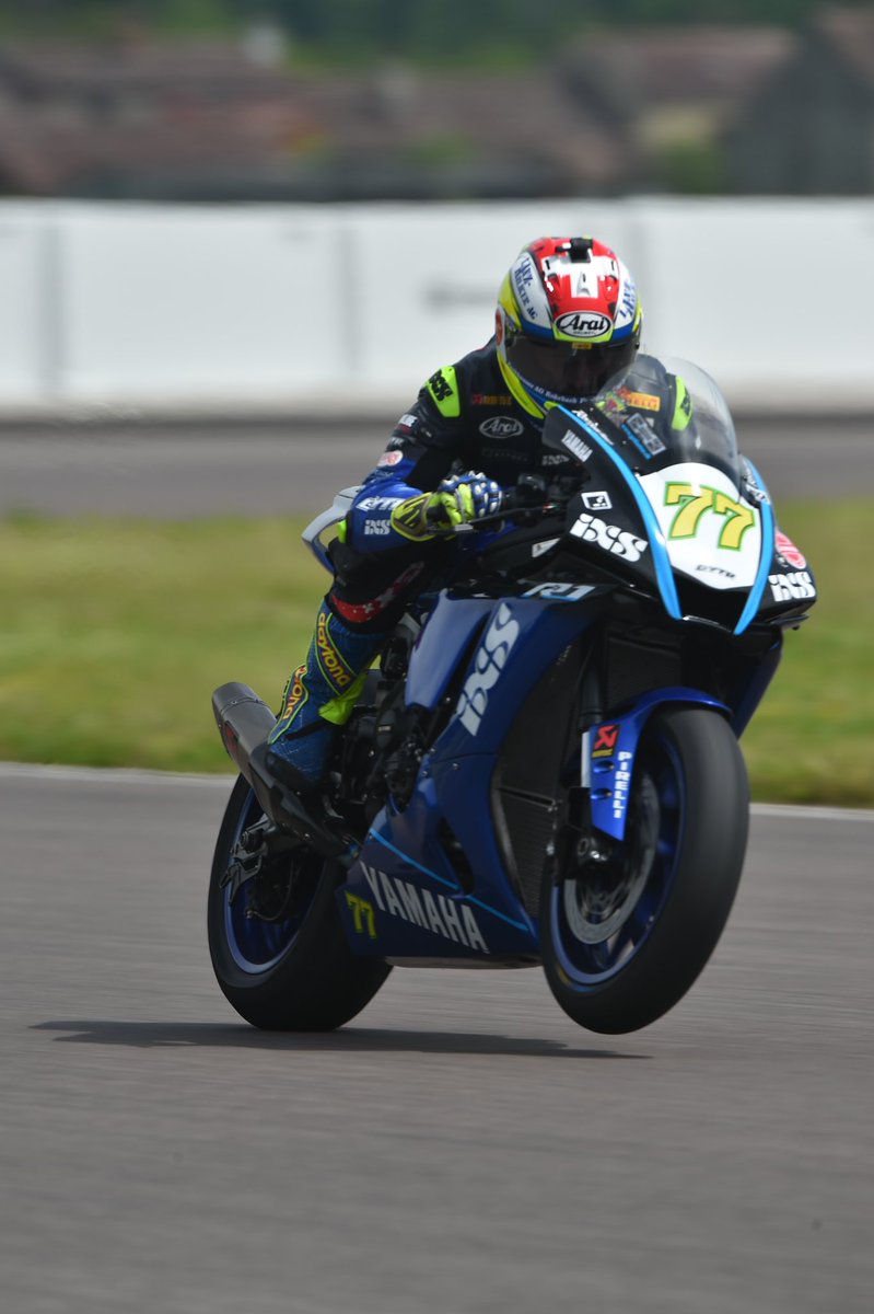 Great day learning the track @cremona_circuit with a lot 🇨🇭 friends 

@getfaster.ch @hostettlermotobern @yamahamotorch @ixsmoto #cremona #circuit #italia #sun #fun #gas #bike #motosport #domi77 #aegi77 #ad77 #77 #livefullgas #domifighter 

📸: @lucaassante87 @photofinish.it