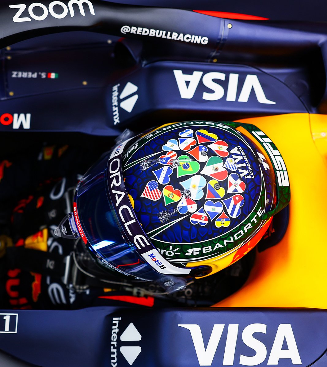 redbullracing tweet picture