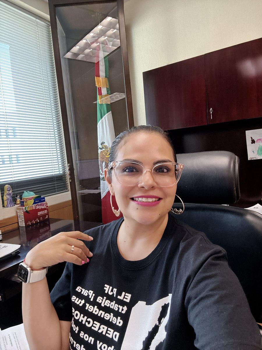 Ana_ColumbaCM's tweet image. ¡Viernes de gala!

¡Viernes de camiseta! 👚👕

👩🏻‍⚖️🙌🏼⚖️

#IndependenciaJudicial 
#PoderJudicialContrapesoNacional
#TodosSomosPJF 
#LaJusticiaNoSeToca