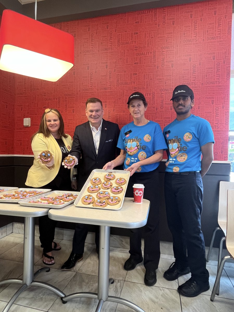 I was excited to join Andrea Marshall from @OntarioShores Centre for Mental Health Sciences to decorate some @TimHortons #Smile cookies in #Durham.  All proceeds will go towards life saving #mentalhealth care at Ontario Shores, so please pick some up & support a great cause!