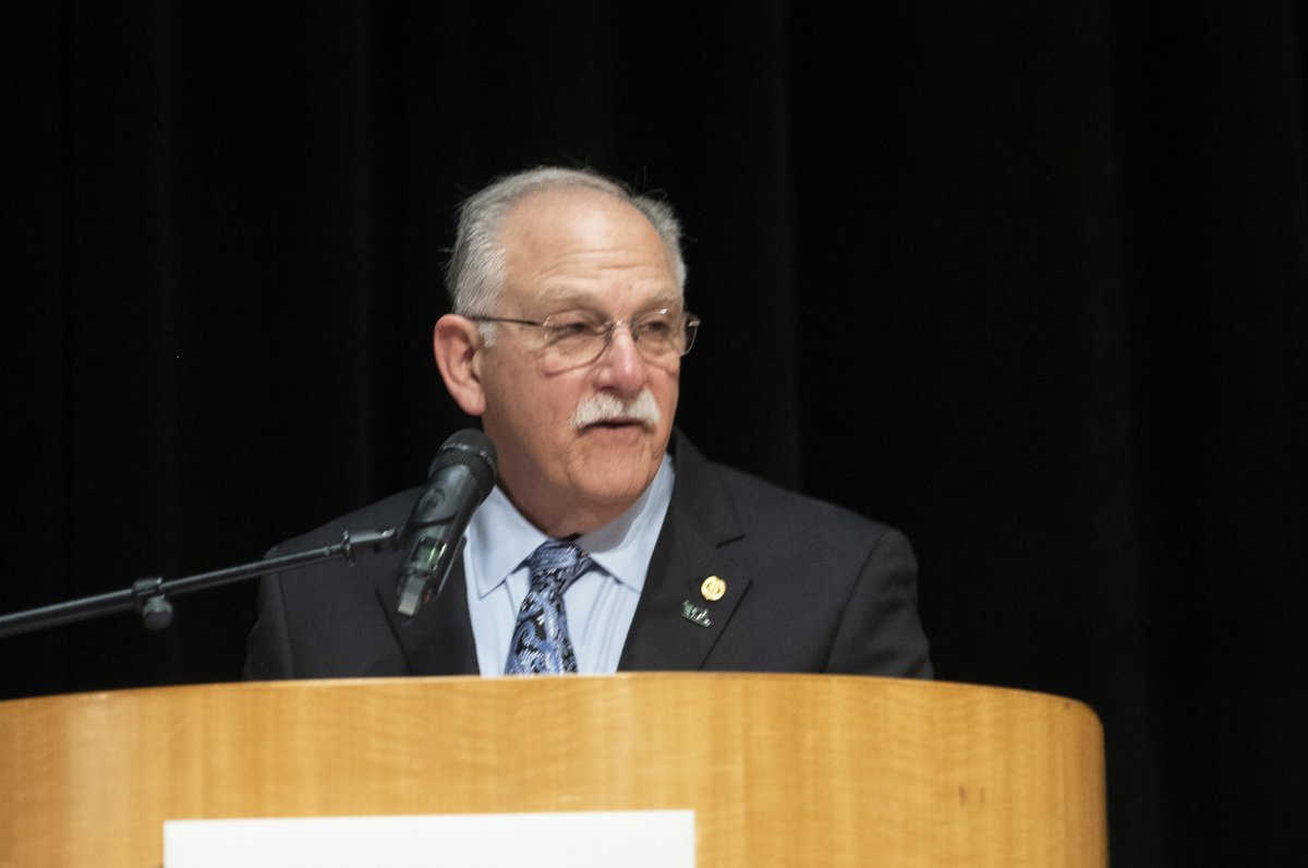PDA president Dr. Cary Limberakis presented the Keynote Address at Temple University Kornberg School of Dentistry’s (<a href="/TUDentistry/">Kornberg School of Dentistry</a>) White Coat Ceremony on April 26. Dr. Limberakis spoke about professionalism and ethics.