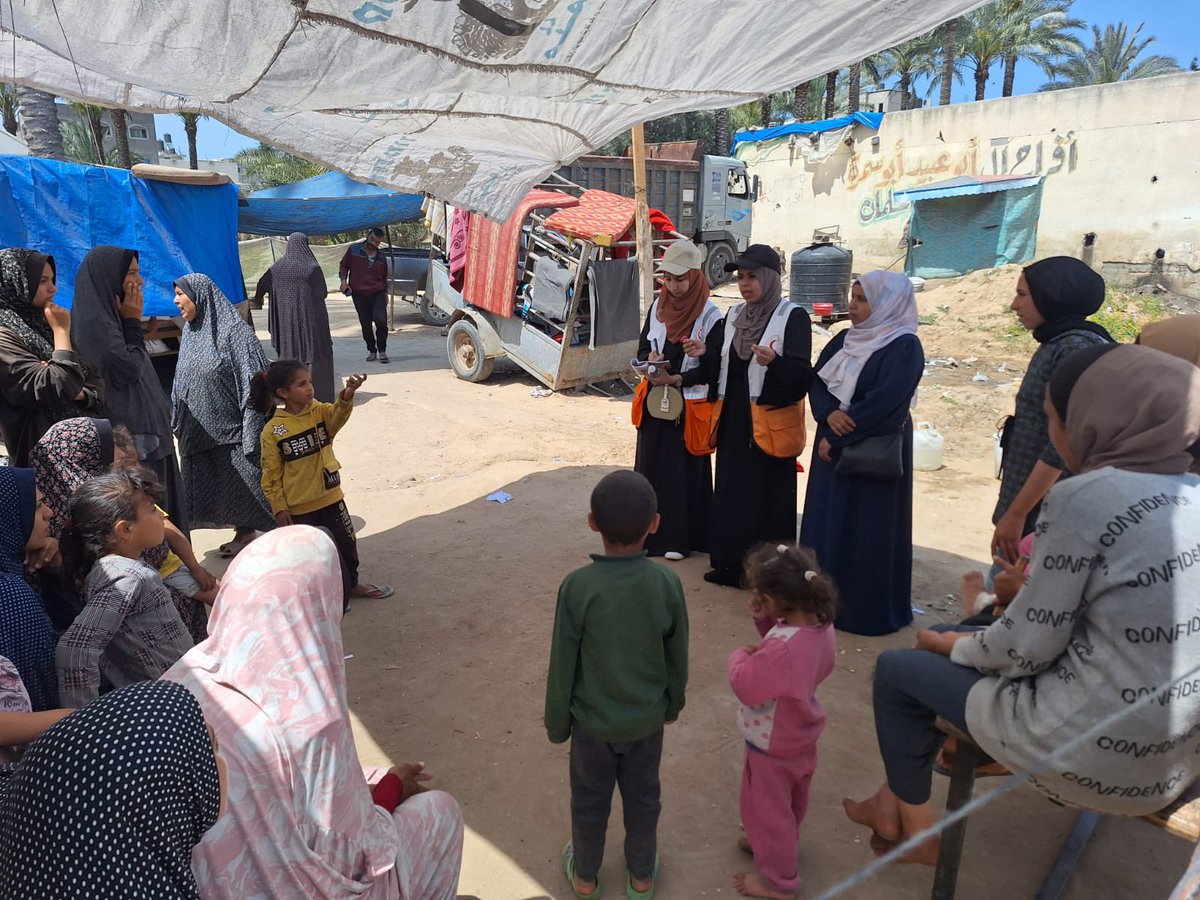 The PRCS community work team organizes awareness workshops for displaced people in schools and shelters about infectious diseases, especially hepatitis (A).
