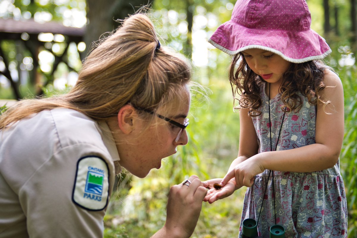 'What does it mean to be a community scientist?' 🤔🔎

Teachers, get your students excited about experiencing nature and sharing their discoveries to contribute to ecological integrity!

Book the Community Science and Biodiversity virtual program: bit.ly/3Bhm8NF

#EdChat