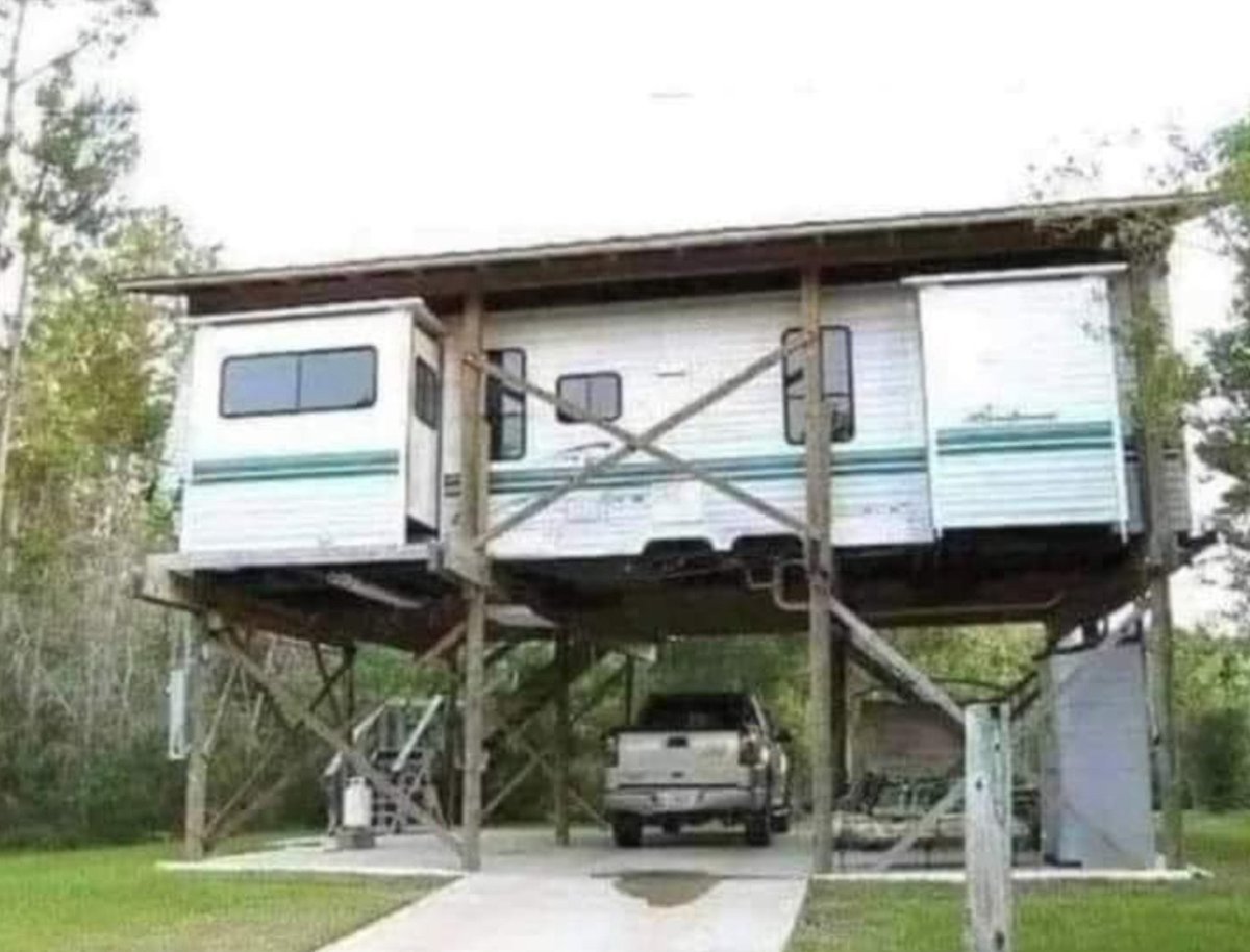 The trailer park treehouse