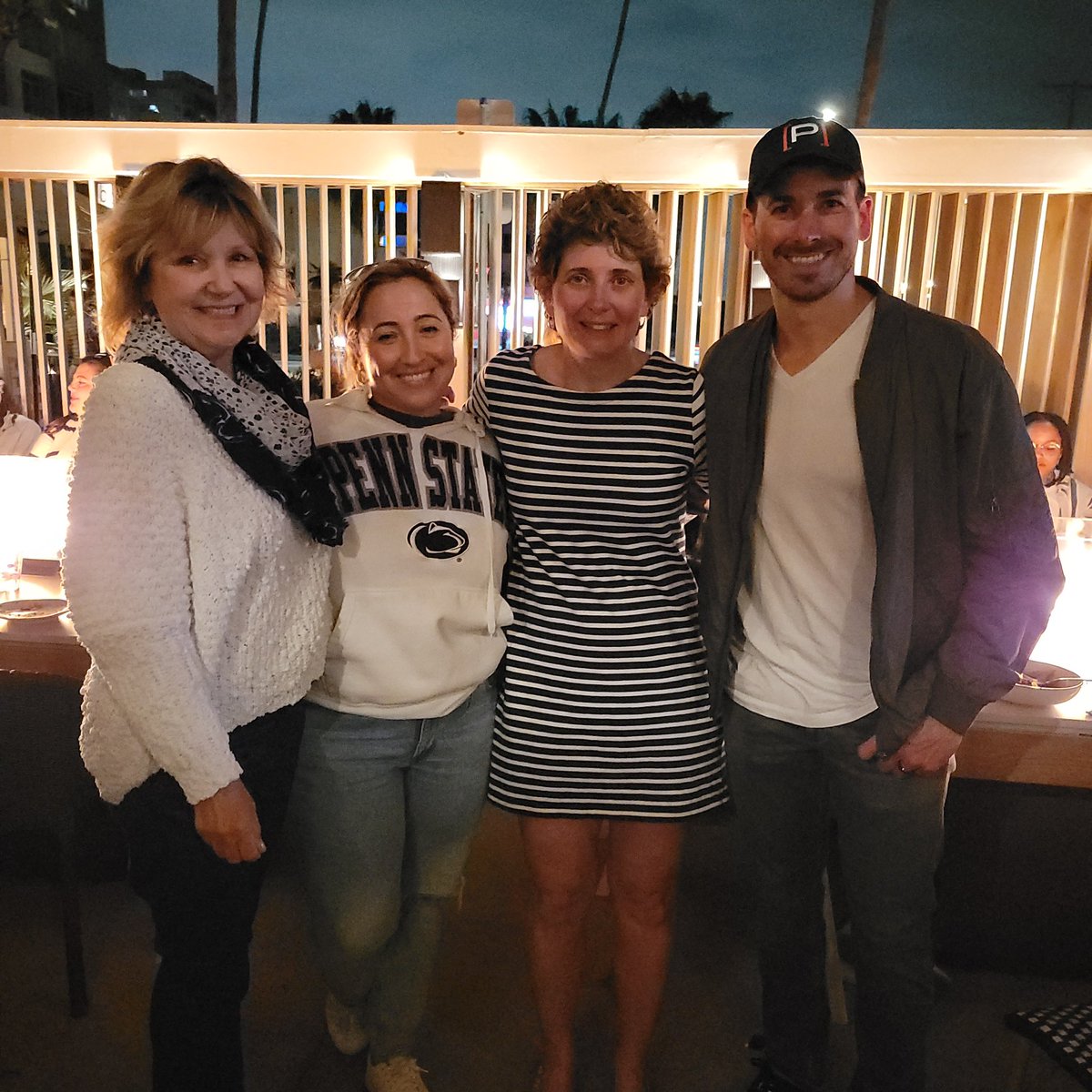 The LA chapter had the chance to meet with Lori Gravish and her Kinesiology students. They traveled to Los Angeles for a week to learn about street medicine and the crucial part it plays in helping unhoused individuals in conjunction with the USC Keck School of Medicine.