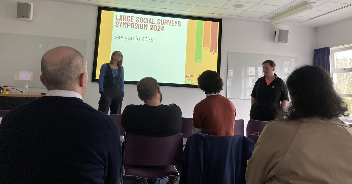 Had such a great time dropping by the Large Social Survey Symposium today. @Kate_OHara_ Thanks for hosting this event and informing me it Love the comics mentioned by Calum MacGillivray @dundeeuni . So cool to have a PhD supervisor @DivyaSnape who edit+write scripts for comics