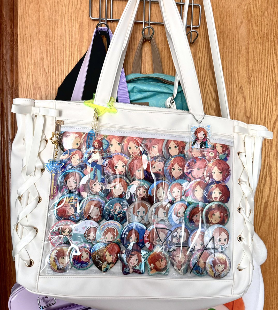 first vs most recent itabag 💙

from one blue idol to another