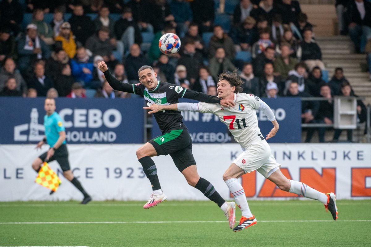 telstar1963nv's tweet image. Welgeteld 3063 supporters zien Telstar knokken voor weer een fraaie afsluiter van het seizoen in eigen huis!

#WitteLeeuwen | #TELgro [1-0]