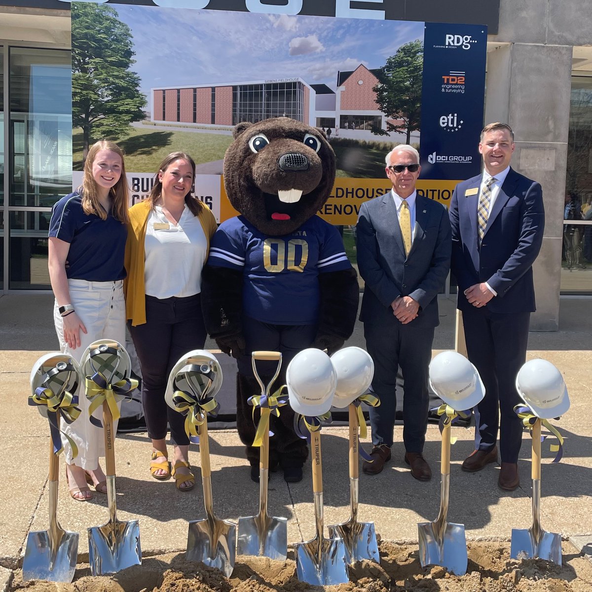 The Beavers community came together to celebrate a monumental moment as we broke ground on the new 7,500-square-foot addition to Siebens Fieldhouse! This marks the beginning of an exciting new chapter for @BVUAthletics! 

#BeaversBuild #Groundbreaking #GoBeavers