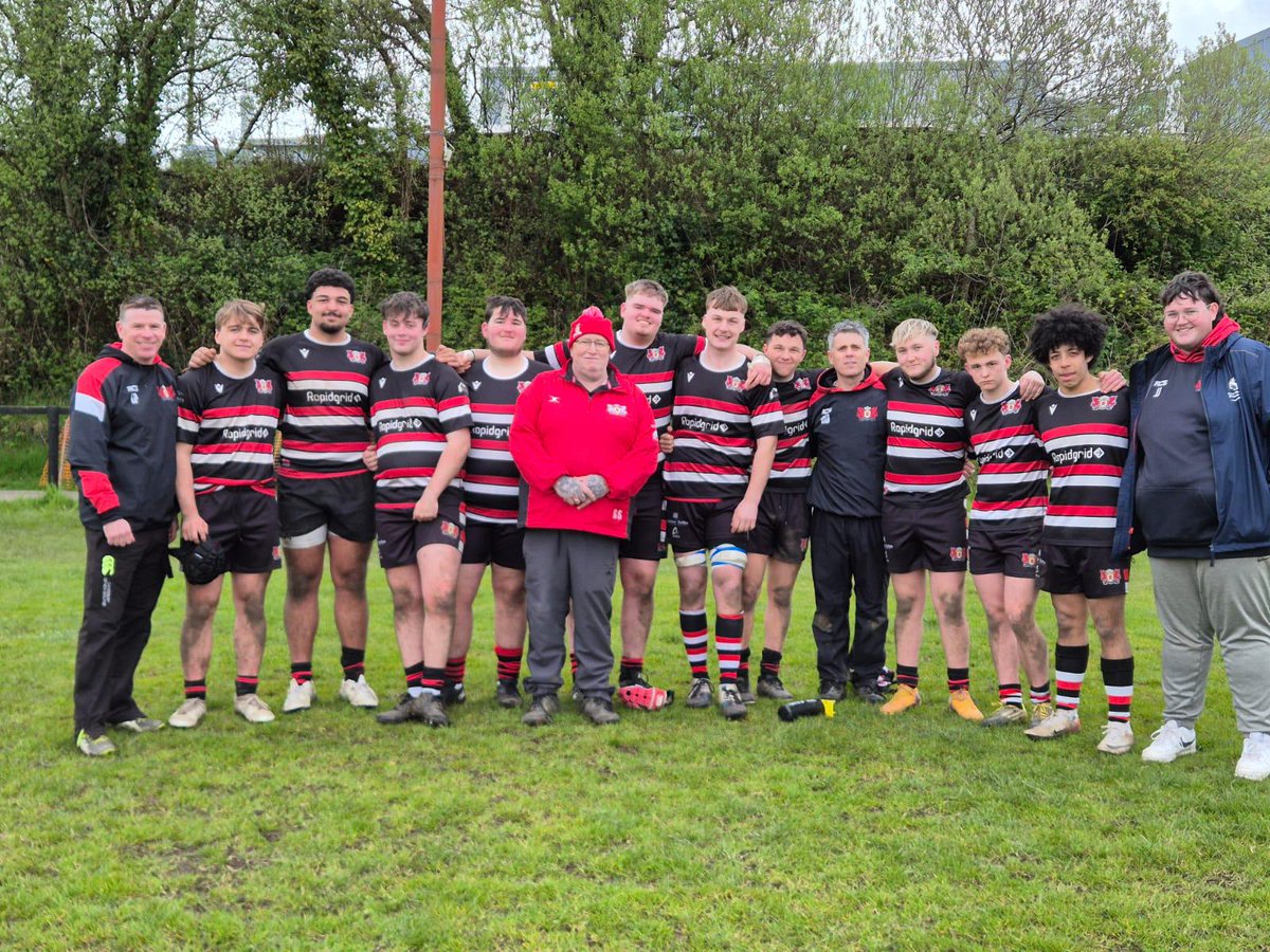 Llangennech Youth RFC 2nd years last game, They move up to seniors next season, goodluck lads.Enjoyed coaching you lads whilst going through Chemotherapy which has been great therapy for me. # NOPAINNOGAIN.