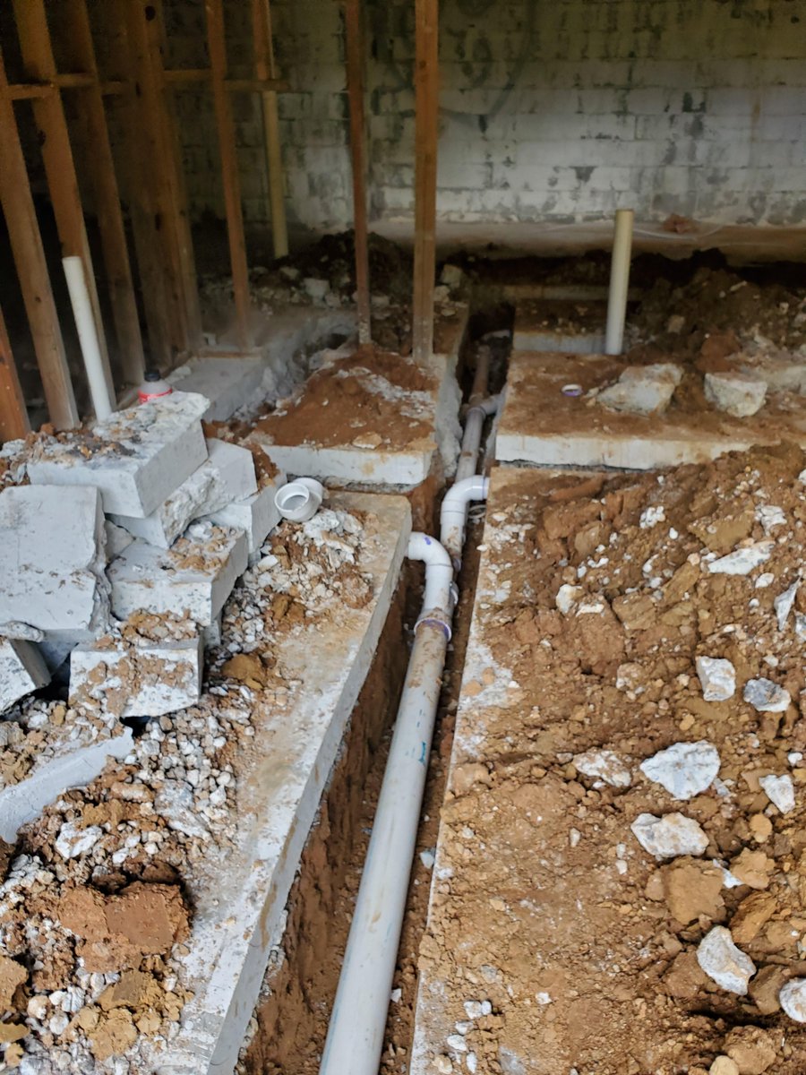 Cutting out an old slab for new pipe in a basement. Step 1 of many in getting a leaky, stuffy old basement to be something magical.

#homeremodel #contractorlife #renovationrealities #homebuilder #atlantaremodel #designbuild #homeaddition #atlantahomes #moderncraftsman