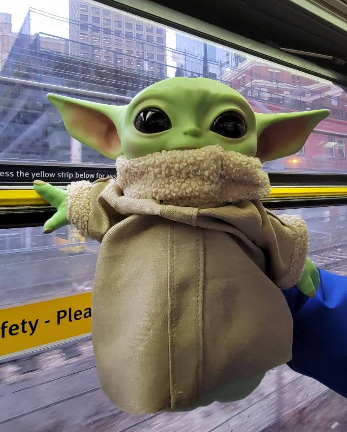 #DYK If something on your train needs attention, press the yellow silent alarm strip on the window to summon an Attendant. Or, to contact Transit Police directly, call 604.515.8300 or text 87.77.77 (always call 911 in an emergency) #StarWarsDay #MayTheFourthBeWithYou 📸@mvtp_wcpc