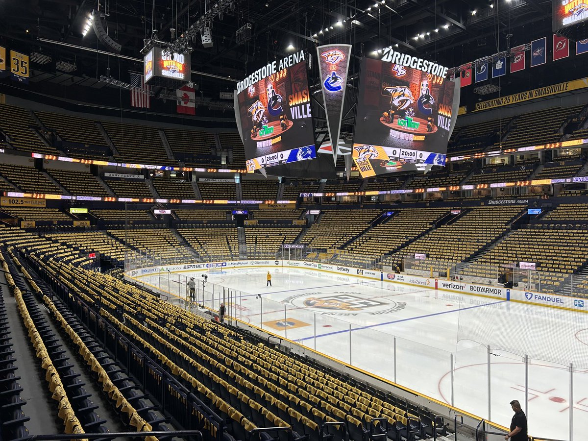 AlexDaugherty1's tweet image. Doors open in 20 minutes. Get here early, if you can.