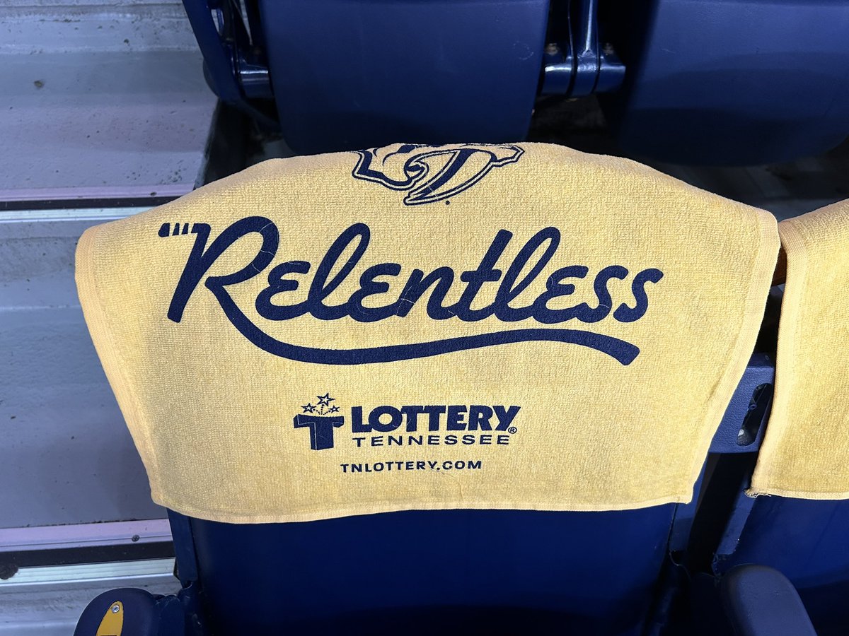 AlexDaugherty1's tweet image. Doors open in 20 minutes. Get here early, if you can.