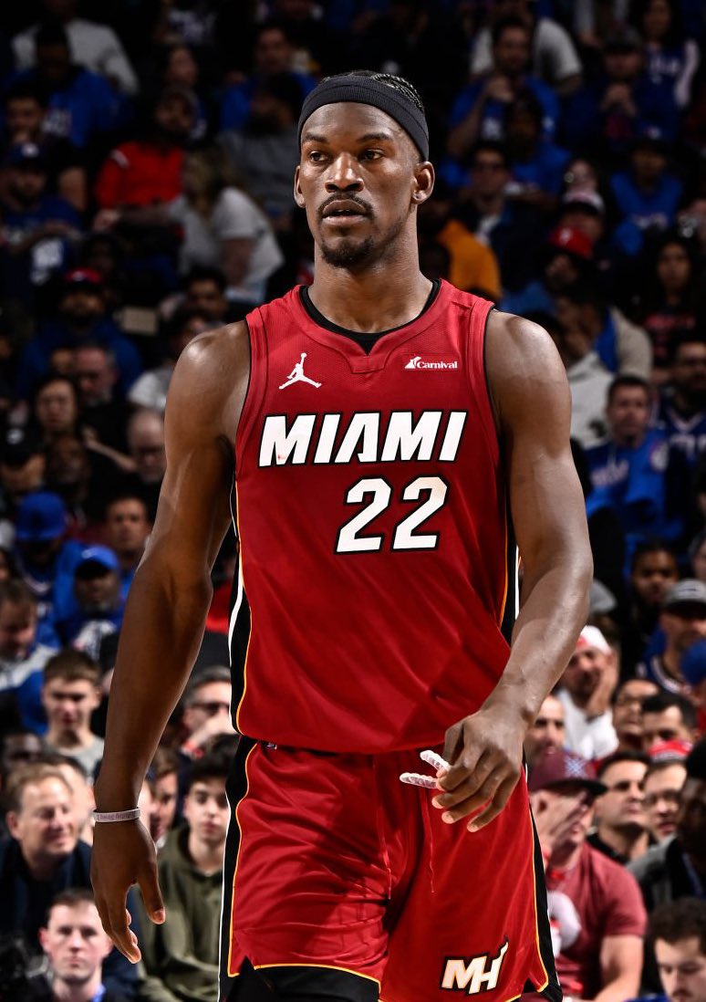 The Jimmy Butler era in Miami could be ‘nearing a tipping point,’ per @davidaldridgedc “There have been murmurings this year that Butler and the Heat may no longer be singing from the same hymnal. Butler, famously, does things his way, and Miami’s organization, famously, does…