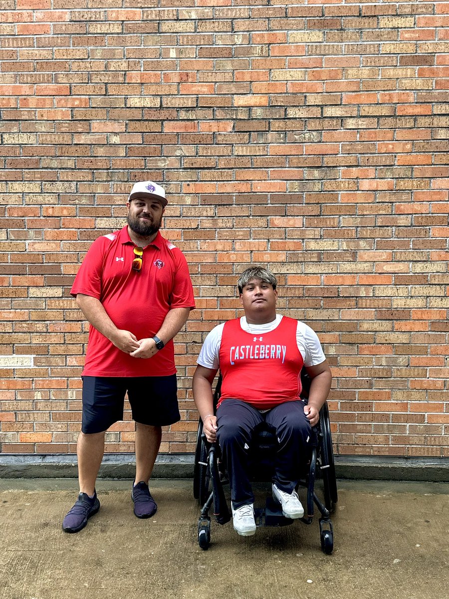 Congratulations to Marcos Cano on a 4th place finish at the UIL State Meet!🥳