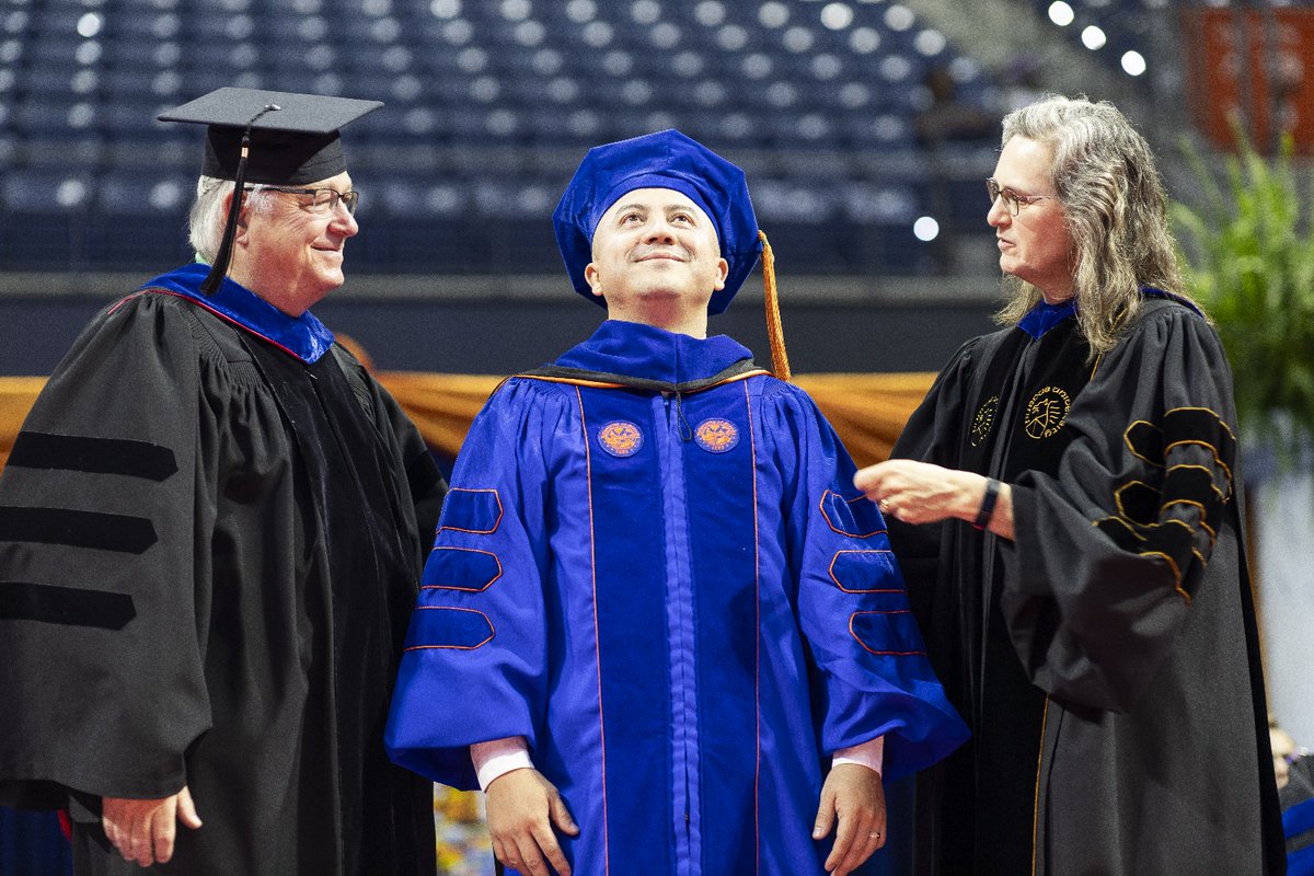NFREC Student Association (@nfrecstudent) on Twitter photo Congrats to one of our Animal Science Grads!
Dr. Wilmer Cuervo Vivas (Advisor: Dr. DiLorenzo)
<a href="/ufifasnfrec/">UF IFAS NFREC</a> 🐄🐊🎓 Congrats to one of our Animal Science Grads!
Dr. Wilmer Cuervo Vivas (Advisor: Dr. DiLorenzo)
<a href="/ufifasnfrec/">UF IFAS NFREC</a> 🐄🐊🎓