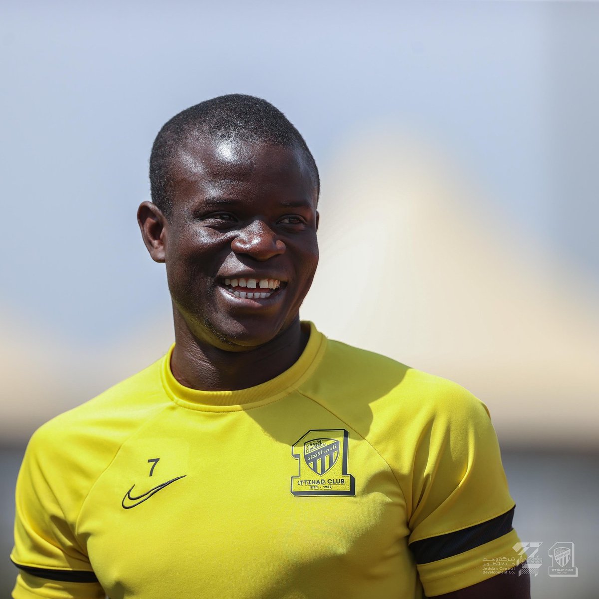 𝗣𝗜𝗧𝗦𝗢 𝗕𝗘𝗔𝗧𝗦 𝗞𝗔𝗡𝗧𝗘 💥

Pitso Mosimane's @abhaFC have collected a massive scalp in the Saudi Pro League, beating N'Golo Kante's Al Ittihad 3-1 to keep their survival hopes alive.

A tactical masterclass against two-time Copa Libertadores winner, Marcelo Gallardo.