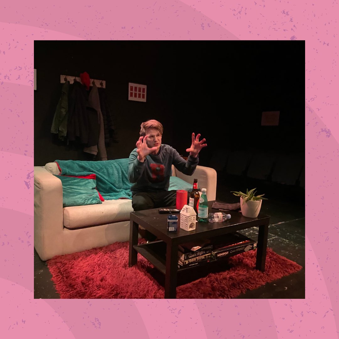 a Still from a previous Run. 💚 a hilarious, outrageous and laugh out loud comedy! 

grab Tix whilst you still can! link in Bio 🎟️

#wifisexual #play #stage #theatre #londontheatre #offwestend #fringetheatre #newwriting #newplay #artificialintelligence #ai