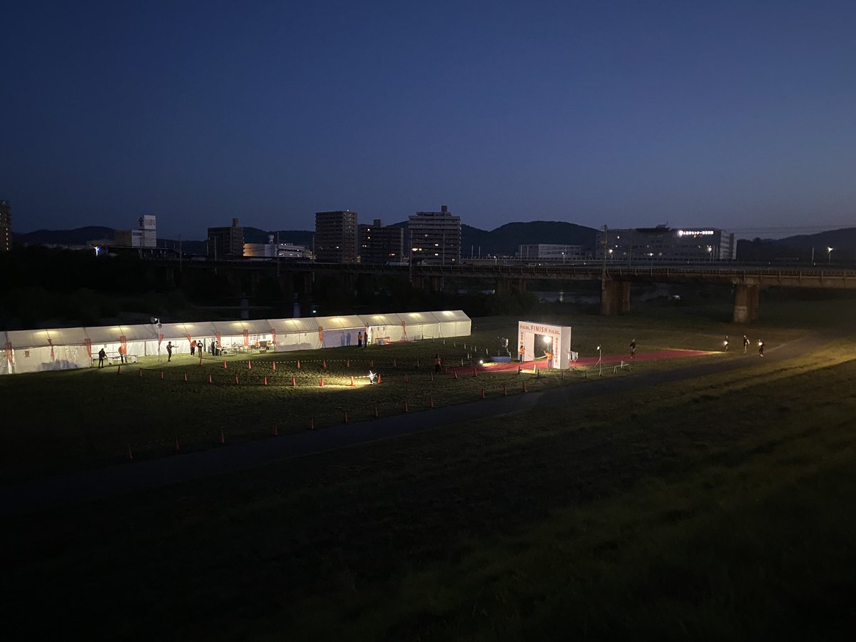 おはっす🌈

ゴールするオット君の勇姿を
見に来たんだもん🦉

#晴れの国おかやま24時間100キロ歩行