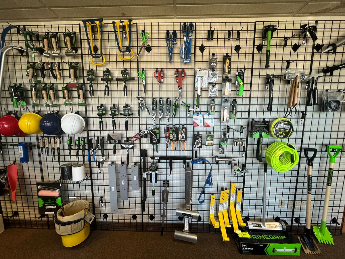 The Roofer Store tweet media