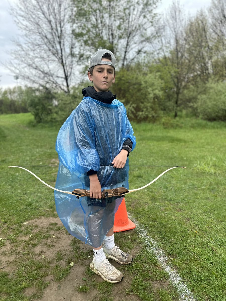 MsHarmon_'s tweet photo. Day 3, rain or shine! 🧭🏹🎯 And our last lunch as we depart the Howell Nature Center! #sascompass #heritagelearn https://t.co/AmAseFGKIK