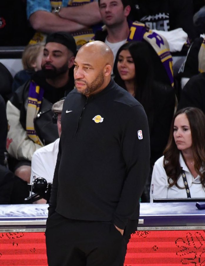 An Anonymous Laker player said Darvin Ham would 'fiddle with himself' during games. They stated he would cut a hole near the groin of his pants and plays with himself while starring at the fans. 😳 (Via @WindhorstESPN)