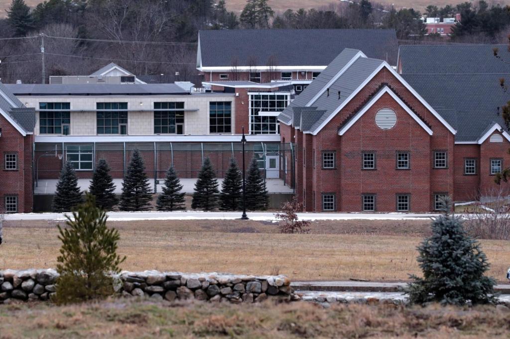 New Hampshire jury finds state liable for abuse at youth detention center and awards victim $38M trib.al/UTZVdOf