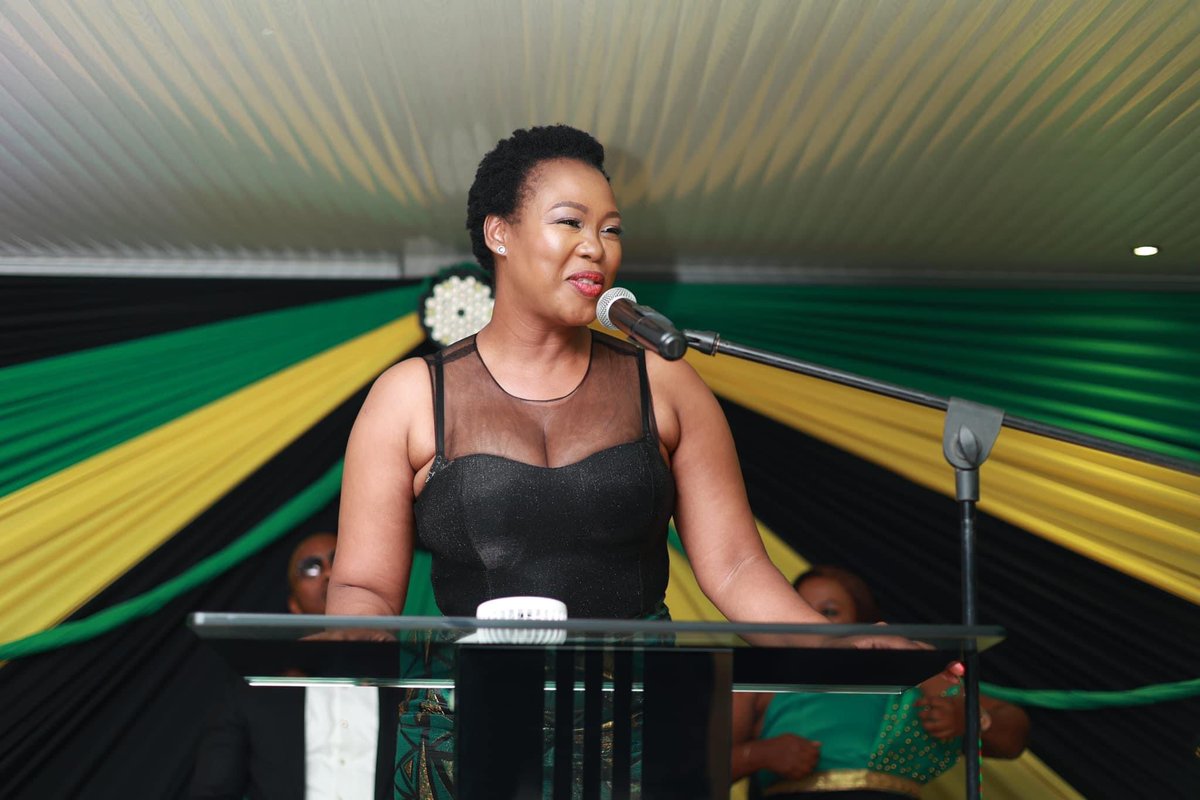 NEC Member, Cde Stella Ndabeni, outlining the 7 priorities of the ANC at the Mnquma Sub-Region fundraising Gala Dinner. #LetsDoMoreTogether #VoteANC2024