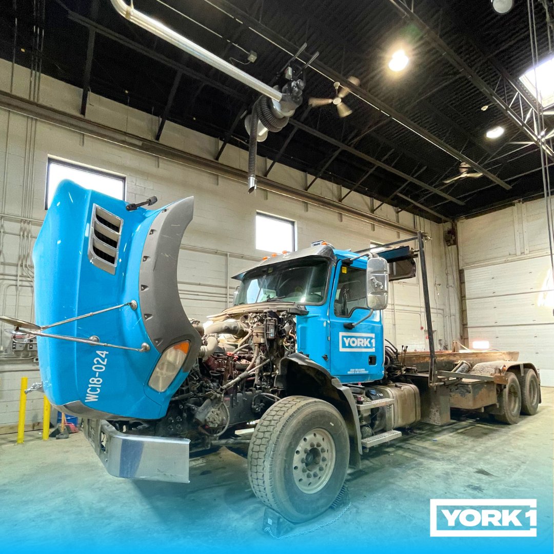 👀 Peek behind the scenes at the YORK1 workshops. #fleetmanagement to #branding, we're committed to excellence. Learn more about our services: york1.com

#GoYORK1 #YORK1 #1FORALL #environmental #infrastructure #bts #branded #heavyequipment #construction #vehicle