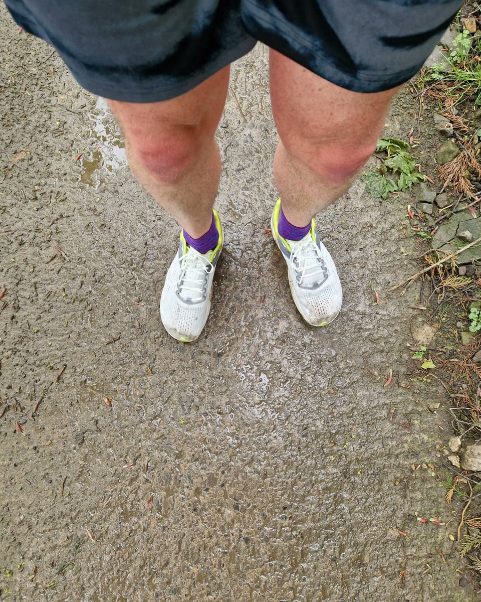 Went for a run. Wore a lot of white. Felt like a Backstreet Boy.
<a href="/runningpunks/">Running Punks</a>