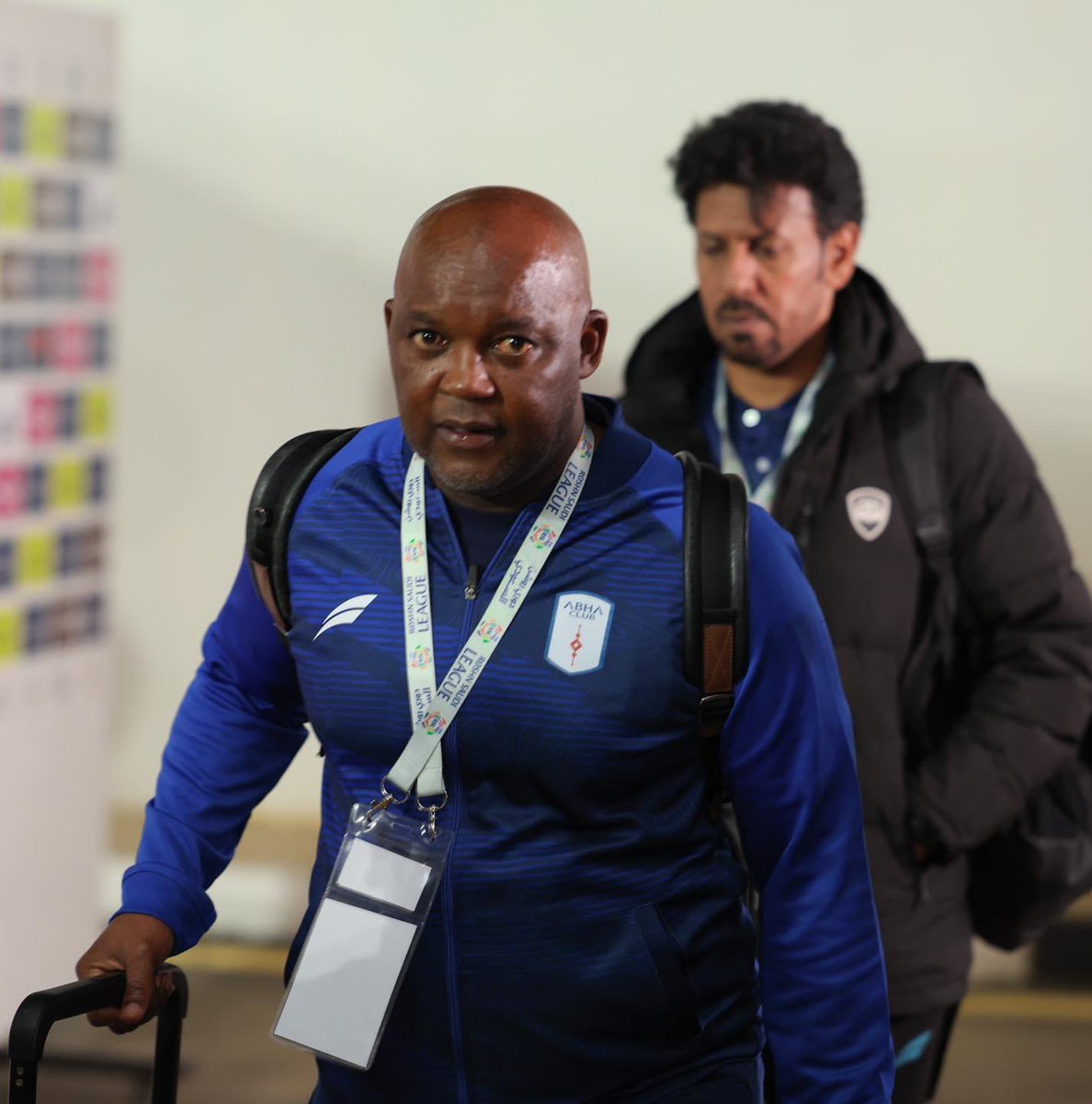 𝐇𝐈𝐒𝐓𝐎𝐑𝐈𝐂 𝐖𝐈𝐍 𝐅𝐎𝐑 𝐏𝐈𝐓𝐒𝐎! 🇿🇦✨ The 2016 CAF coach of the year, Pitso Mosimane just beat Al Ittihad 3-1 at home in the Saudi Pro League. Goals from Grzegorz Krychowiak, Hassan Al Ali and Fabian Noguera helped Abha to secure the important three points. Don’t…