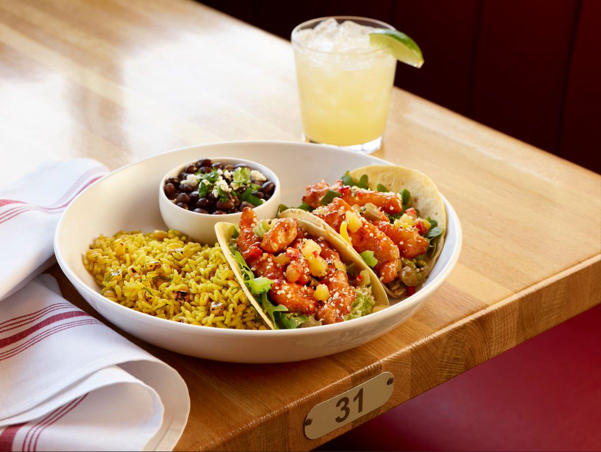 Gettin' festive for Cinco de Mayo with our new shrimp tacos and margaritas that pack a punch! . . . #silverdiner #dmveats #dmvfood #dceats #marylandeats #virginiaeats #dmveats #dccocktails