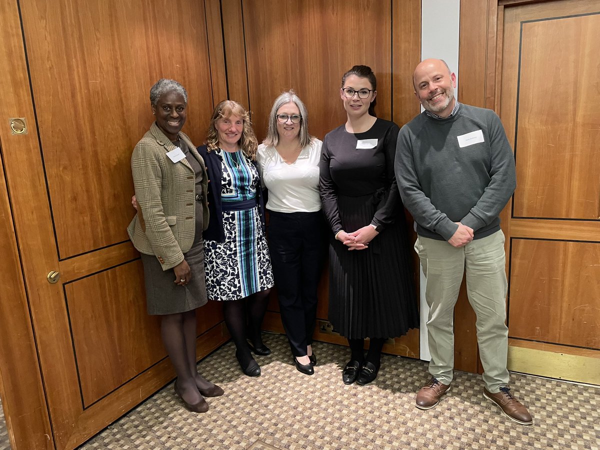 Well that’s a wrap #makingresearchmatterlondon2024 fantastic day of inspiring speakers and engaged audience. Thanks to the A Team @samullaney @clairlharris @midwife_laura @ViniceThomas