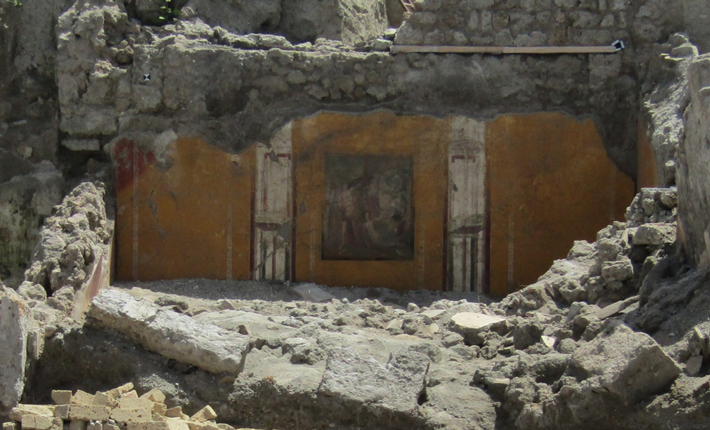 Ongoing excavations in Pompeii’s Regio IX area have unearthed the home of Pompeiian political candidate Aulus Rustius Verus. Its interior walls contained 2,000-year-old election propaganda, which was usually found on the exterior of buildings.

archaeology.org/slideshow/1231…