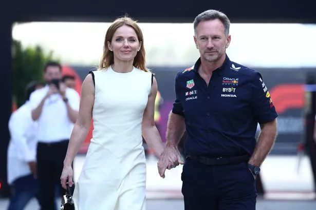 This toxic clown, parading his victims around again.
He's not fooling anyone.

'Newey is just the first domino to fall at Red Bull based on the resumes that are flying around” - Zack Brown

#RedBullCheats #F1 #MiamiGP #AdrianNewey #ChristianHorner