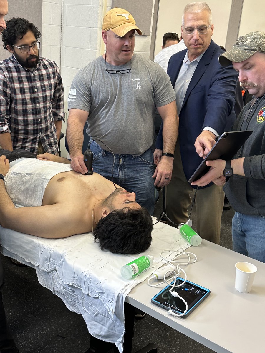 Butterfly is teaching POCUS at a New York Fire Department POCUS workshop. Firefighters are learning how POCUS can provide important answers in emergency situations. #Butterfly #POCUS #FDNY #Emergency @FDNY