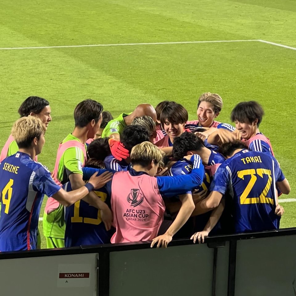 🏆🏆🏆

オレたちがチャンピオンだ‼️🇯🇵

アジア王者としてパリへ行こう！✈️🇫🇷

プライド イン ブルー💙

#AFCU23
#サッカー日本代表 
#日本代表
#samuraiblue 
#u23日本代表
#パリ五輪
#paris2024
#大岩ジャパン
#ウルトラニッポン
#ultras
#ウルトラス
#FooTravelleR
#サッカー旅
#朝日旅