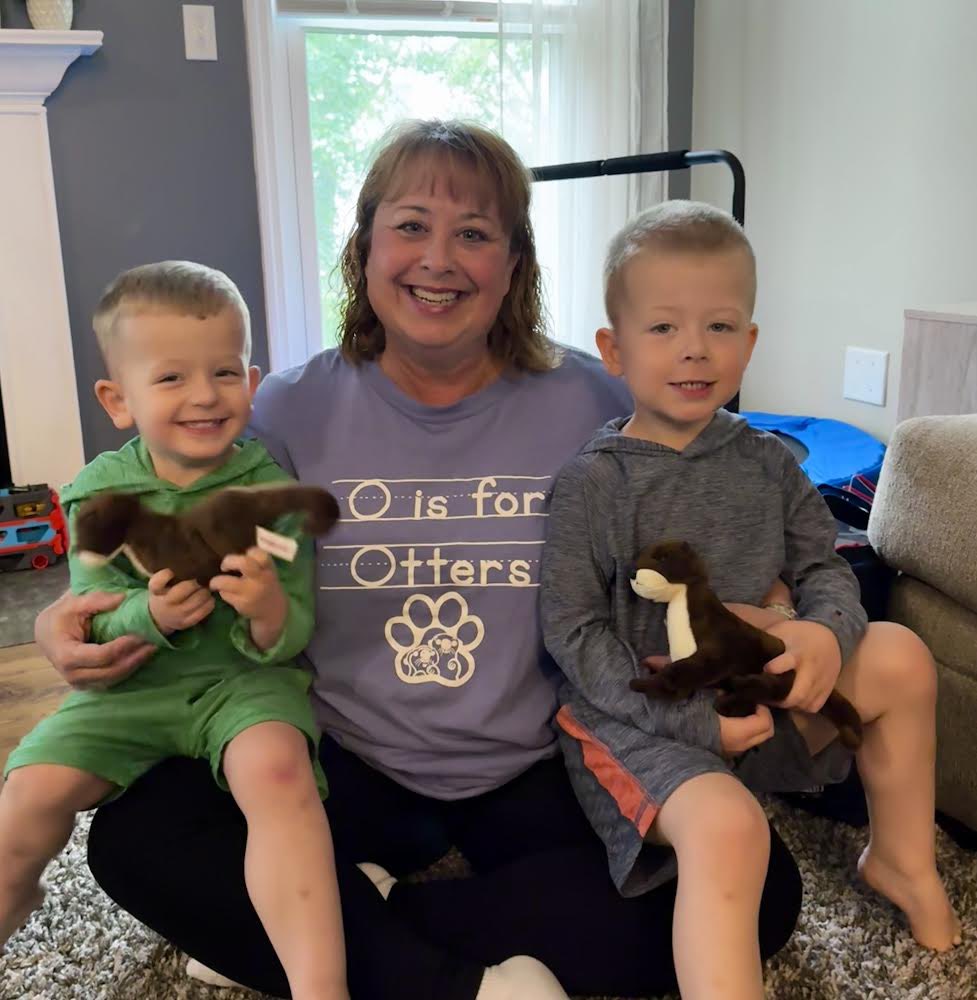 Parent educator, Carrie Simpson, showed up with her Otter shirt so the kiddos wanted to show their otters! #WeAreOtters #WeAreECC #ECC #SchoolFamily #OtterFamily #school #family