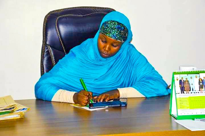 MSTIGombeState's tweet photo. (GIRS) today in the Commission's Headquarters, Gombe. 

Dr. Garkuwa was at the office of Dr. Aisha Adamu, the Executive Chairperson of Gombe Internal Revenue Service (GIRS) to first congratulate her on her Appointment by His Excellency, Alh. Muhammadu Inuwa Yahaya, Executive https://t.co/7n3mSICt67