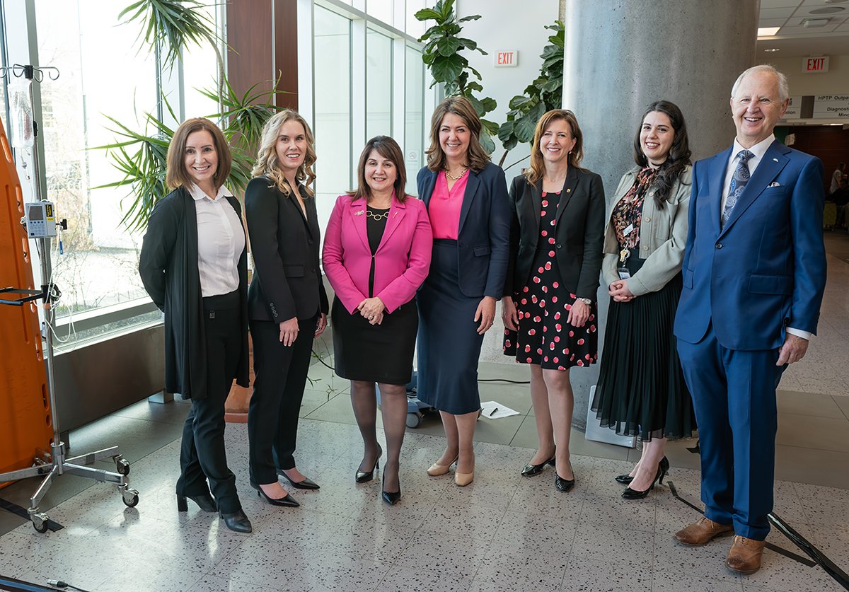 🚨NEWS: Calgary Health Foundation announces a $10M investment over two years from @YourAlberta in support of women’s health initiatives. This commitment will impact healthcare for women throughout southern Alberta. Learn more: bit.ly/3y4xbfy @AHS_media