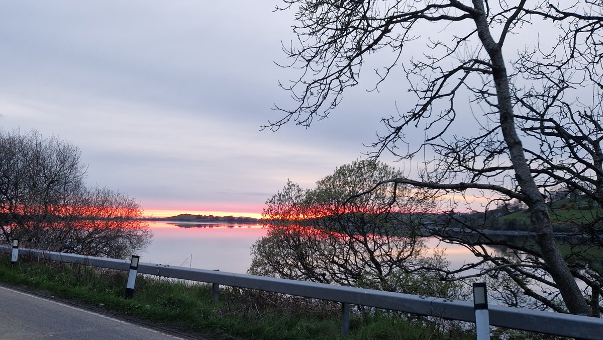 South Down Neighbourhood team Officers caught this amazing sunset earlier in the week when carrying out some patrols in the Kilcoo area. Not a bad view from the office.