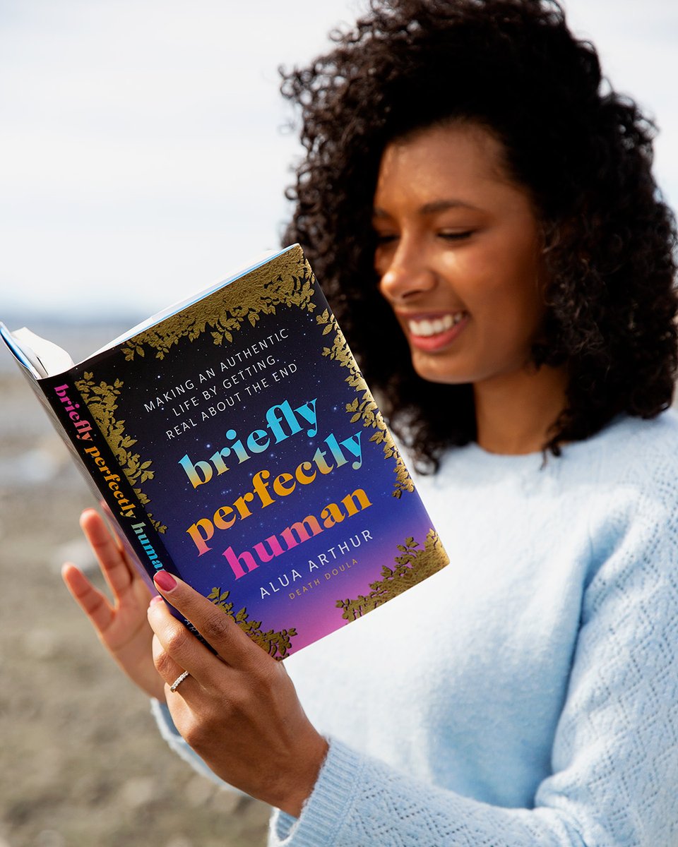 Briefly Perfectly Human by @goinggracefully is a life-changing memoir that reshapes our views on death, guiding us to live authentically and meaningfully.🌟