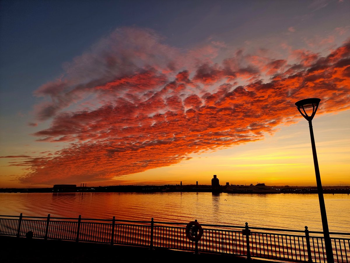 Sunset and clouds over the River Mersey looking towards Woodside (February 2023)