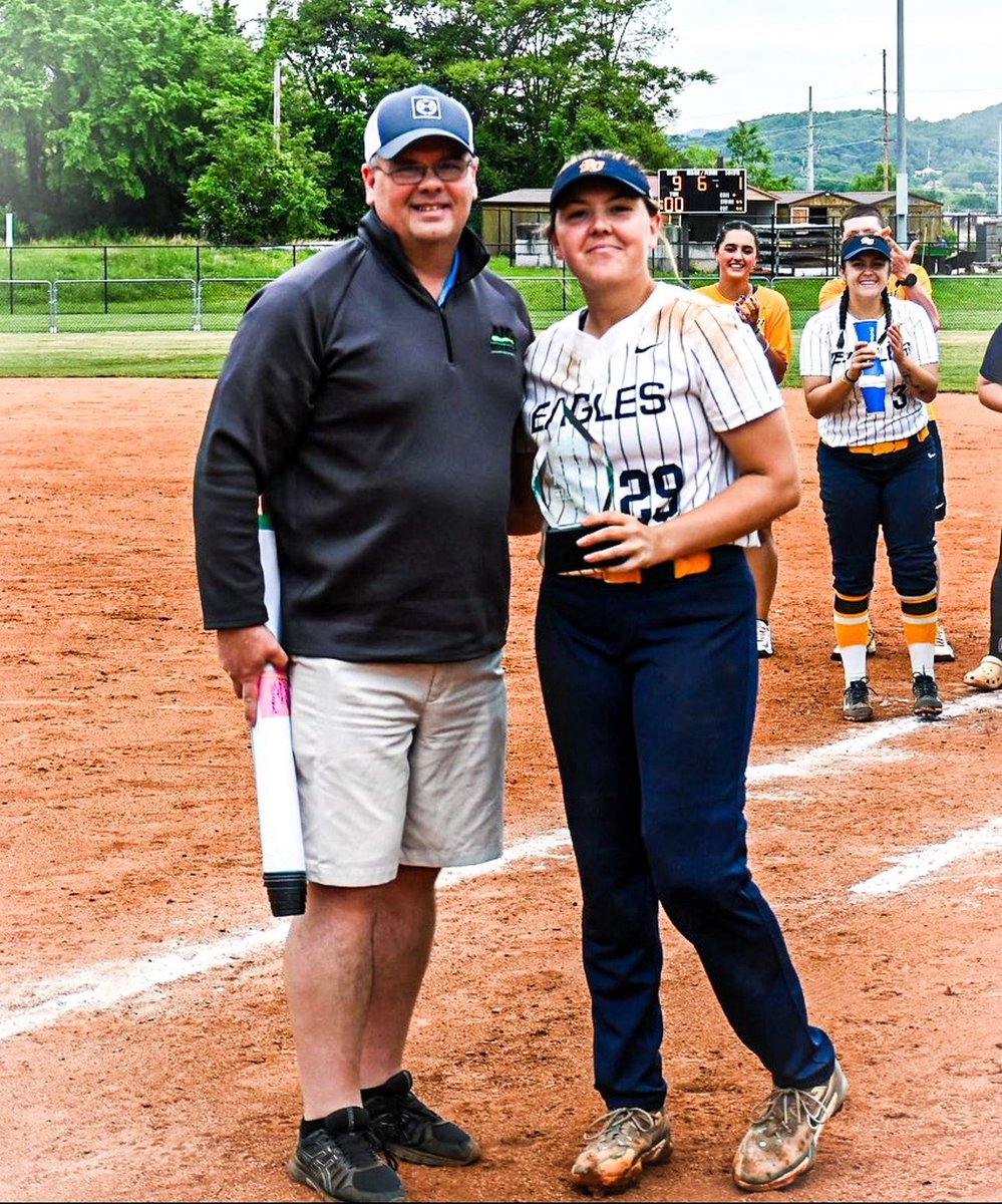 Reinhardt Athletics (@ru_eagles) on Twitter photo The Eagles do it in four straight games! <a href="/RUSoftball22/">Reinhardt Softball</a> have been crowned AAC CHAMPIONS - Regular Season & Tournament!!!
Emily Loveless was named the MVP and Whitney Shepherd was the Top Pitcher! Both had an outstanding tournament!
#24Teams1RU🦅 The Eagles do it in four straight games! <a href="/RUSoftball22/">Reinhardt Softball</a> have been crowned AAC CHAMPIONS - Regular Season & Tournament!!!
Emily Loveless was named the MVP and Whitney Shepherd was the Top Pitcher! Both had an outstanding tournament!
#24Teams1RU🦅