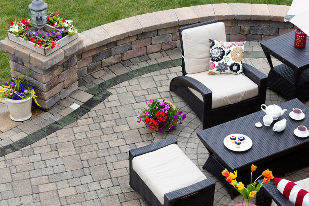 5 Ways You Can Update Your Outdoor Hardscapes…
LEARN MORE... davislandscapeky.com/5-ways-you-can…

#landscaping #landscape #hardscapes #patios #walkways #driveways #retainingwalls #pavers #paverpatios #nky #northernkentucky #cincinnati